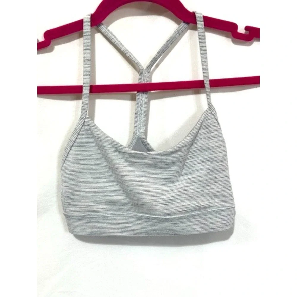 Lululemon Size 2 Gray Racer Back Pin Striped Sports Bra